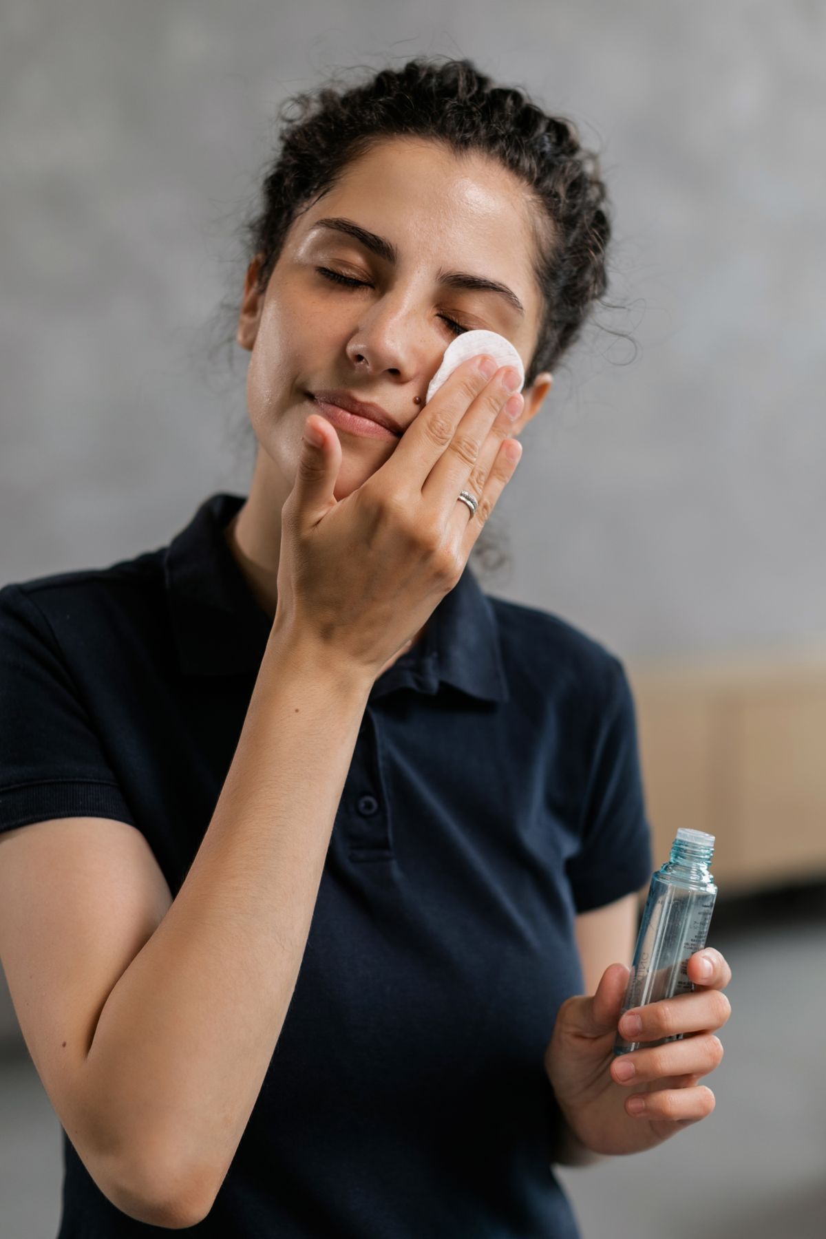Sanfte Lidrandreinigung bei Blepharitis