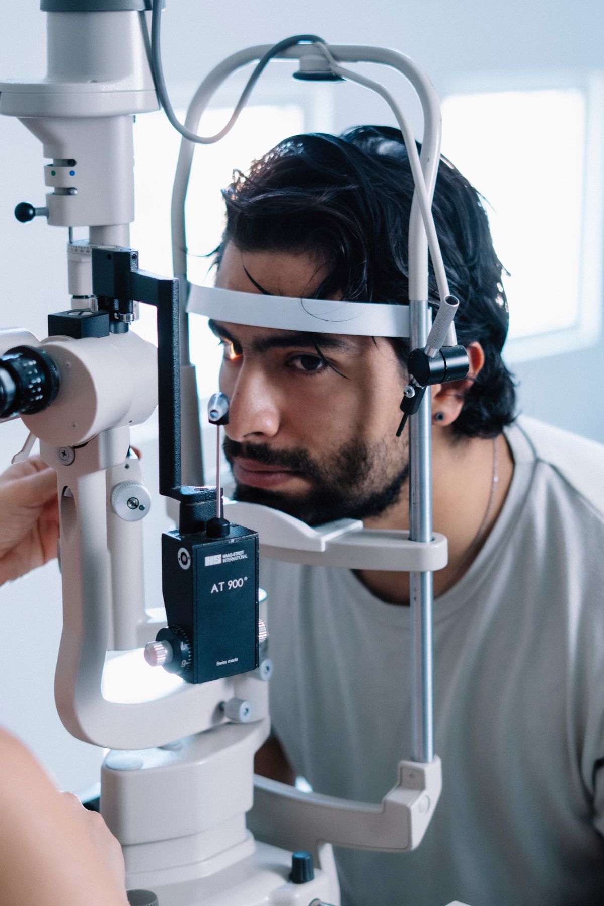 Tränenpünktchen-Stopfen (Punctum Plugs) bei trockenen Augen