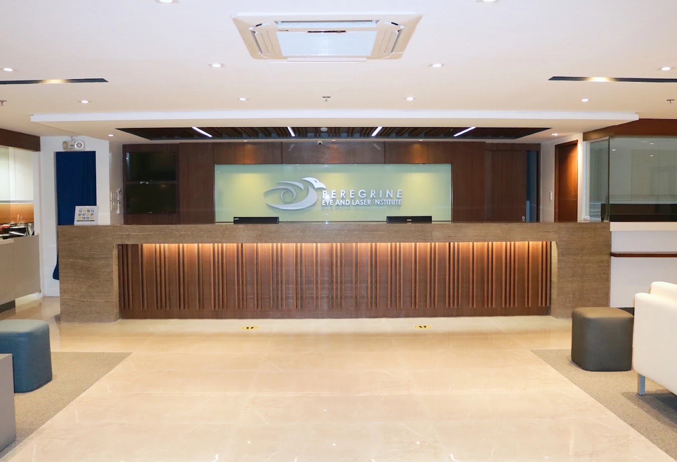 Empfang des Peregrine Eye and Laser Institute in Makati City, Manila